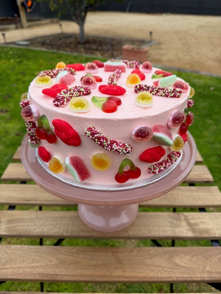 Loaded Lolly Vanilla Sponge