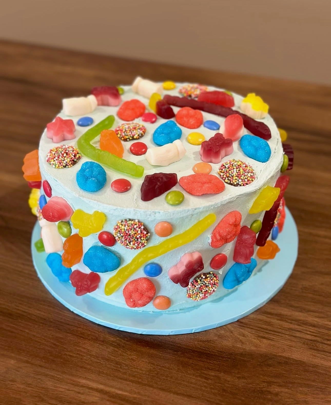 Loaded Lolly Vanilla Sponge